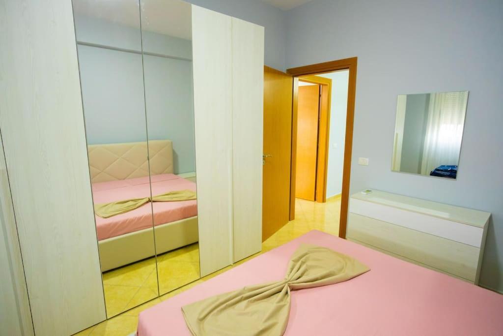 Apartment In Vlore Kejvi Buitenkant foto